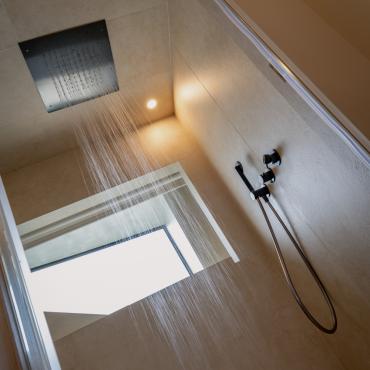 radomonte-yacht-lori-doge-400-ceiling-shower-plate-polished-carbon-pvd-16