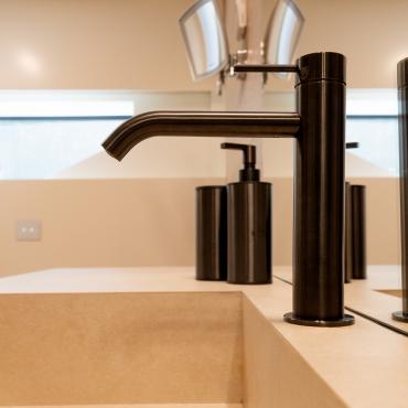 radomonte-yacht-lori-doge-400-faucet-accessories-polished-carbon-pvd-27