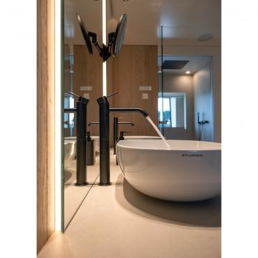 radomonte-yacht-lori-doge-400-stainless-steel-faucet-polished-carbon-pvd-12