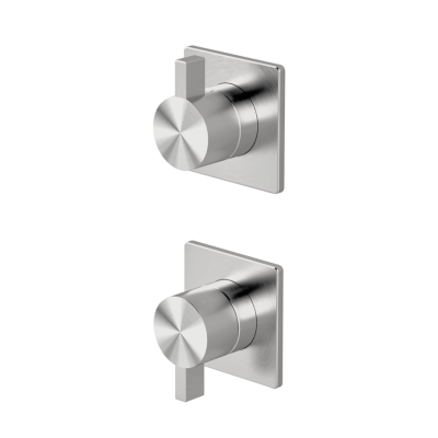 Shower mixer with integrated 2-way diverter 