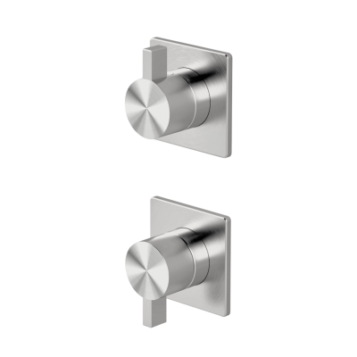 Shower mixer with integrated 2-way diverter