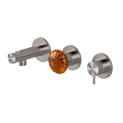 Horizontal shower set with 2-ways diverter