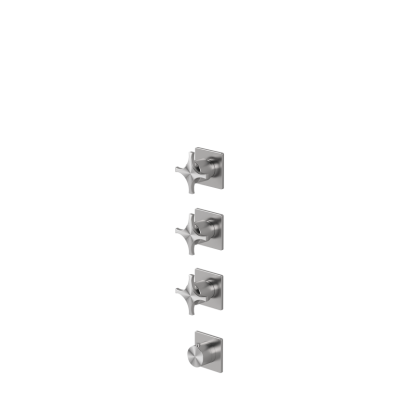 Thermostatic mixer with 3 manifolds 