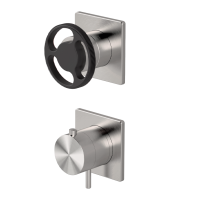  Thermostatic shower mixer with integrated 2-way diverter 