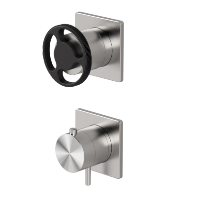  Thermostatic shower mixer with integrated 3-way diverter 