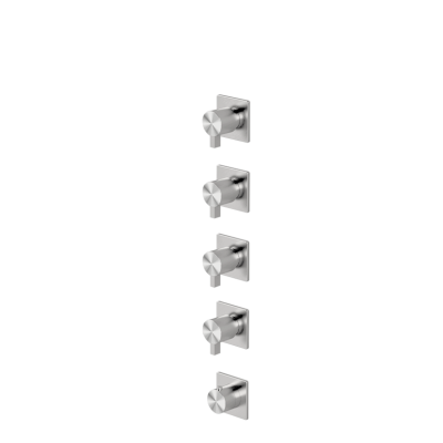 Thermostatic mixer with 4 manifolds 